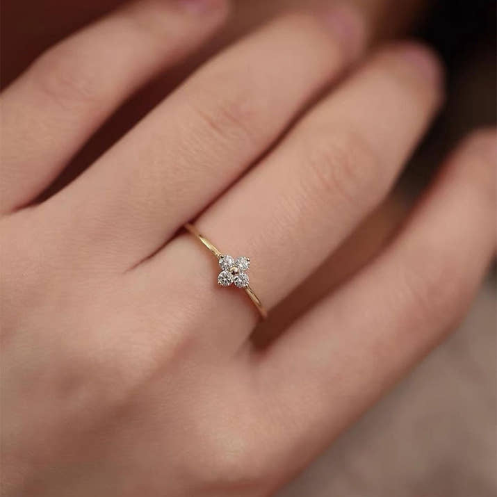 Four-leaf Clover Micro-inlaid Zircon Ring- Diamond Style