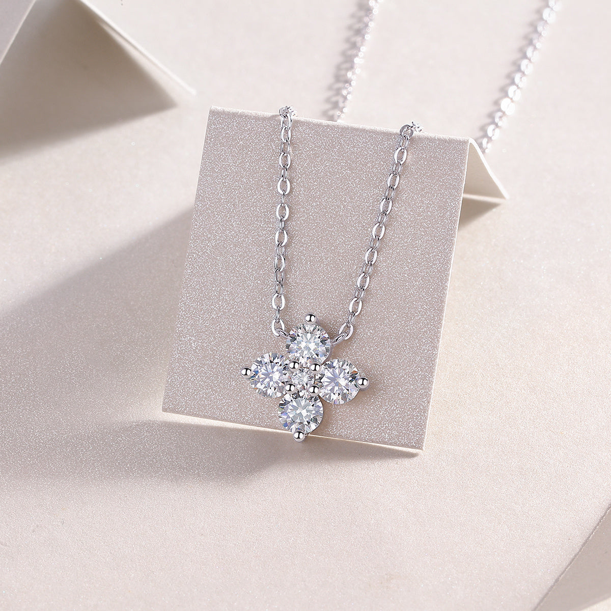 Lucky Four-leaf Clover Diamond Style necklace